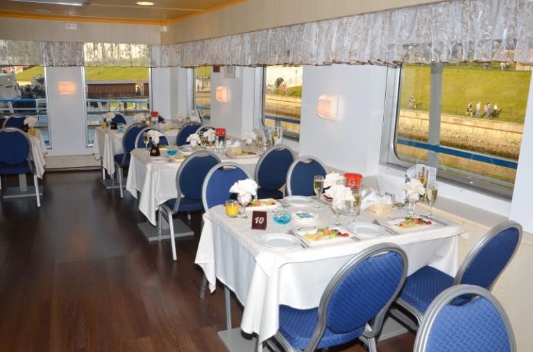 Теплоход Княжна Анастасия