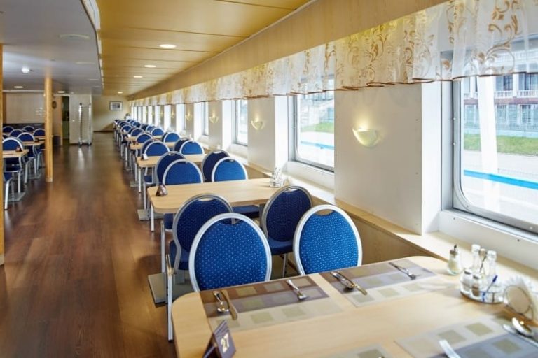 Теплоход Княжна Анастасия