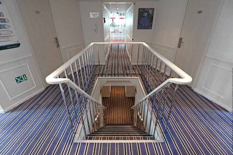 Теплоход Княжна Виктория