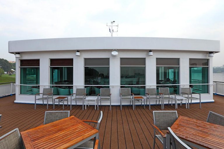 Теплоход Княжна Виктория