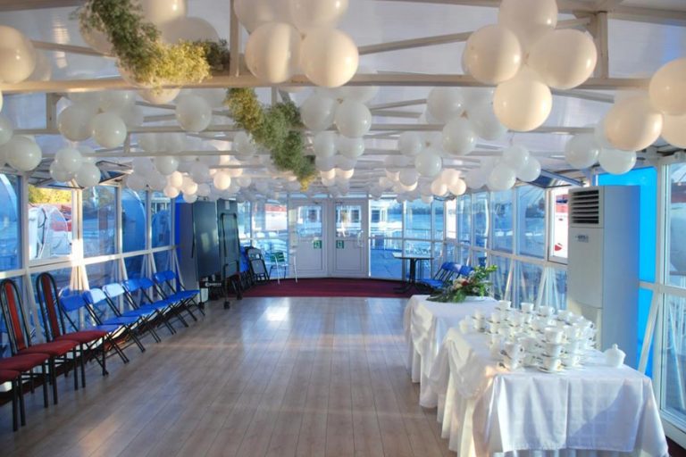 Теплоход Президент