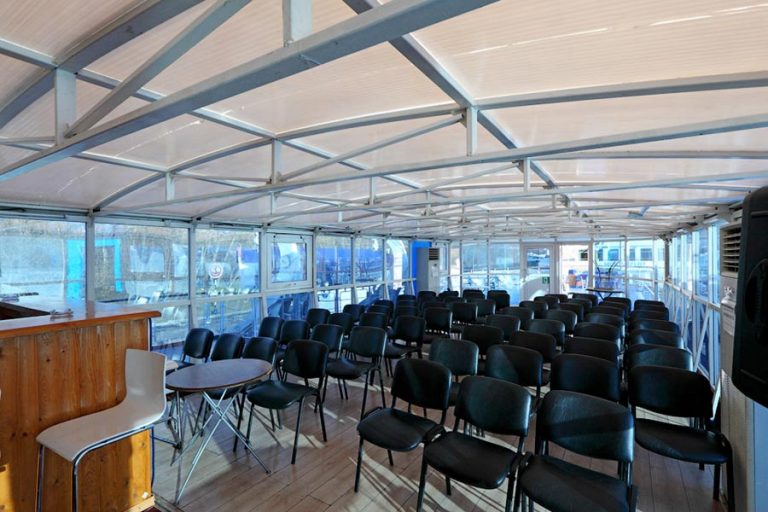 Теплоход Президент