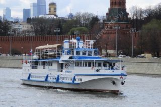 Теплоход Организатор