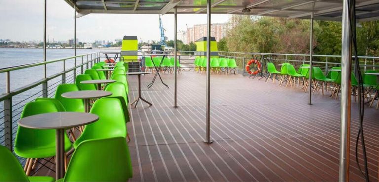 Теплоход Легенда