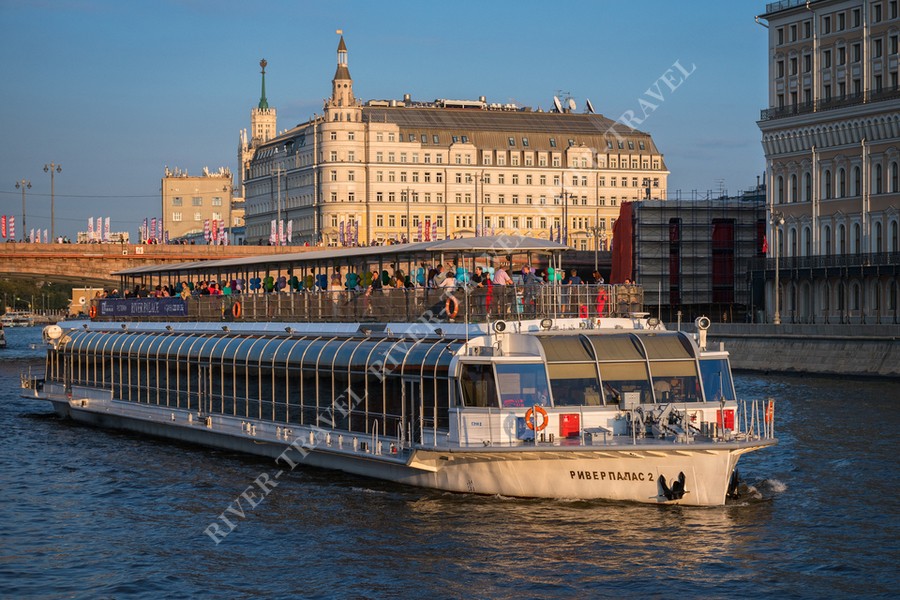 river-palac-2021 (3) river-palac-2021 (3)