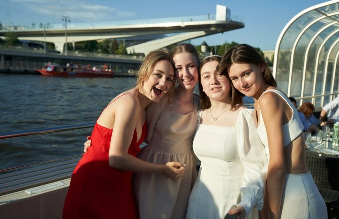 Выпускной на теплоходе «Москва Ривер»