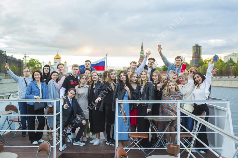 Выпускной вечер 2026 на теплоходе Прага с банкетом