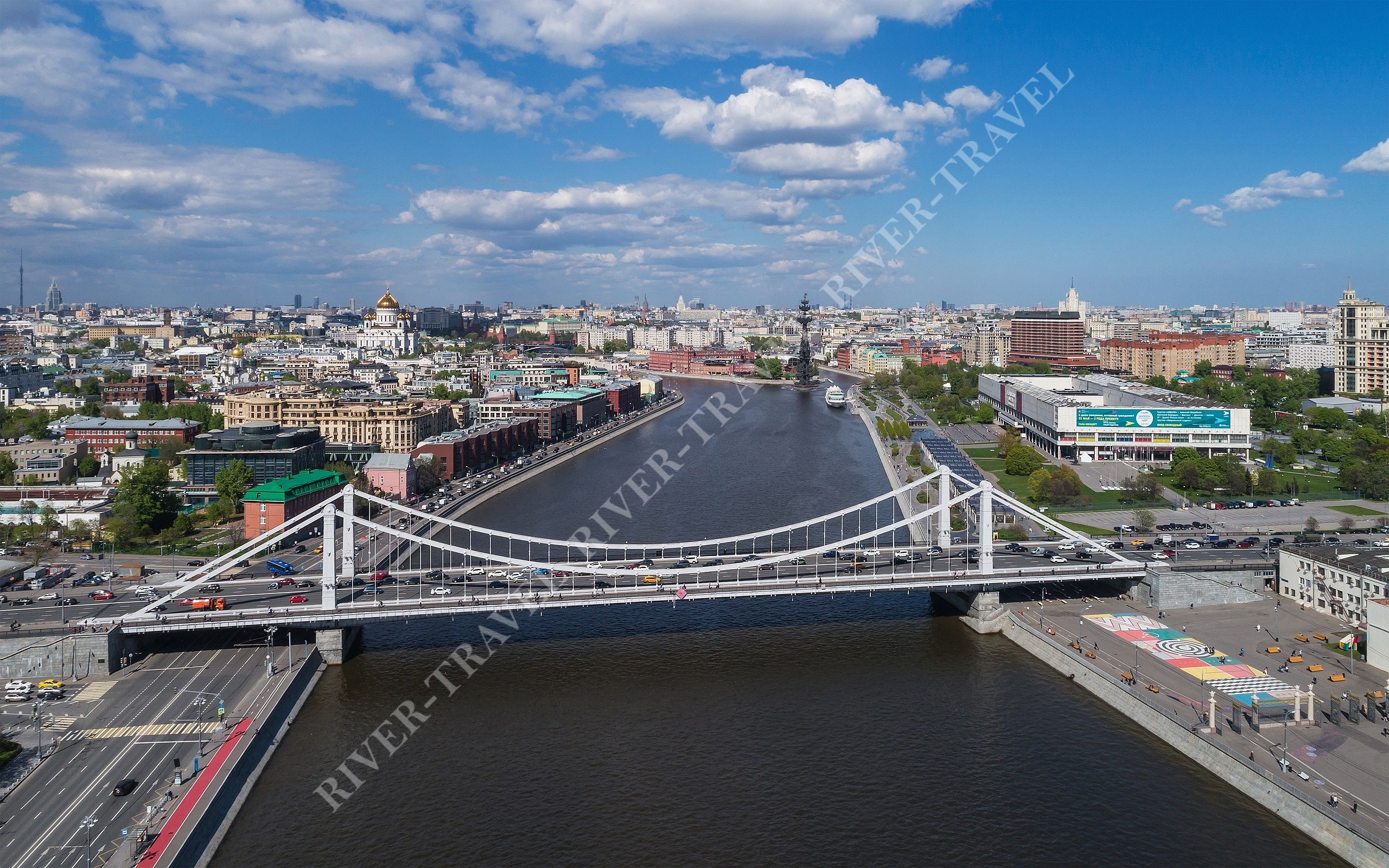 причал крымский мост