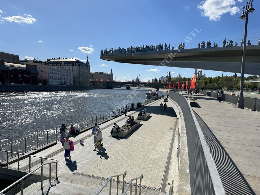 Речная прогулка по центру Москвы от парка «Зарядье» до Киевского вокзала