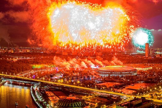 salut-luzhniki2 salut-luzhniki2
