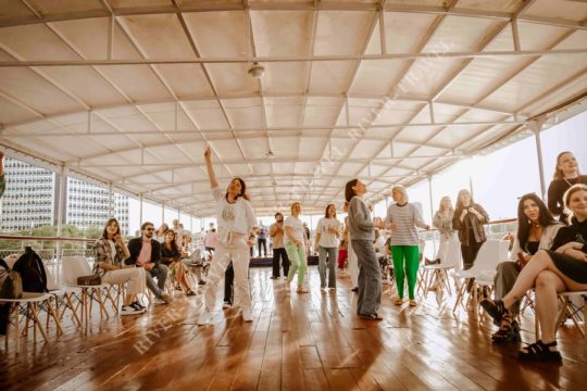 standup-na-teplohode (10)