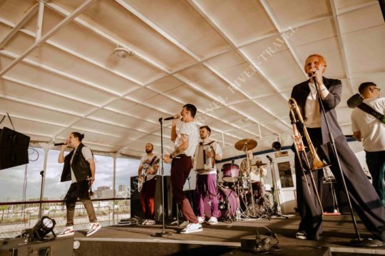 standup-na-teplohode (12)