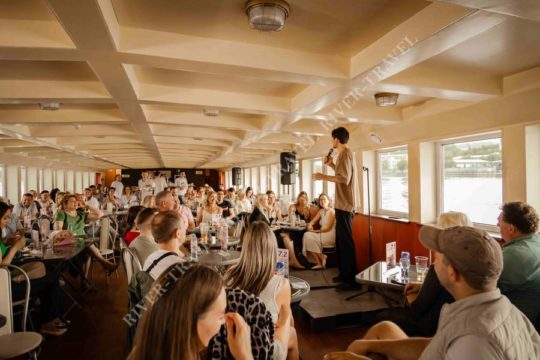 standup-na-teplohode (8)